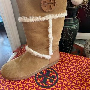 Tory Buch Amelie Suede boots